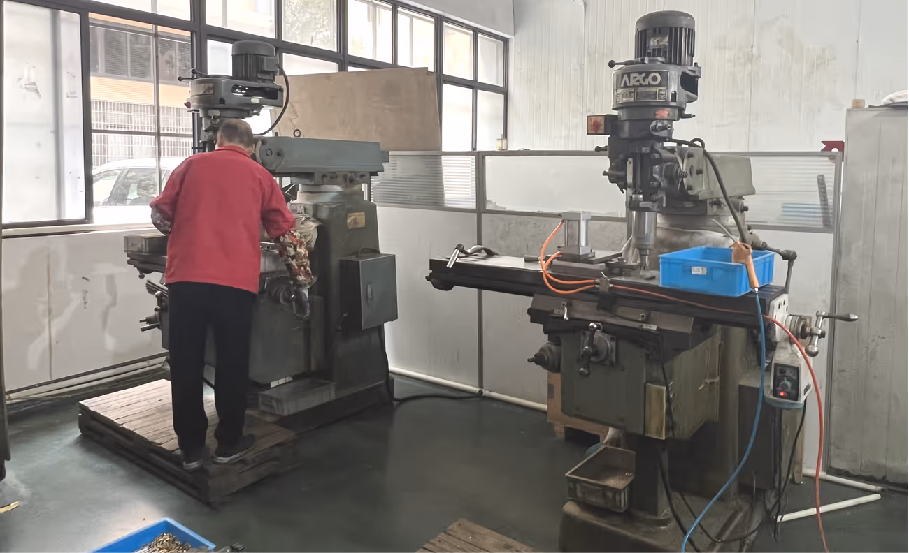 Over 20 Years of Expertise in Gas Control-Bril Welding Equipment